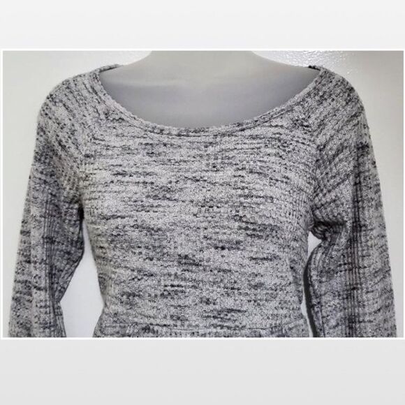 New Gray Babydoll Plus 1X Sweater - Picture 4 of 14
